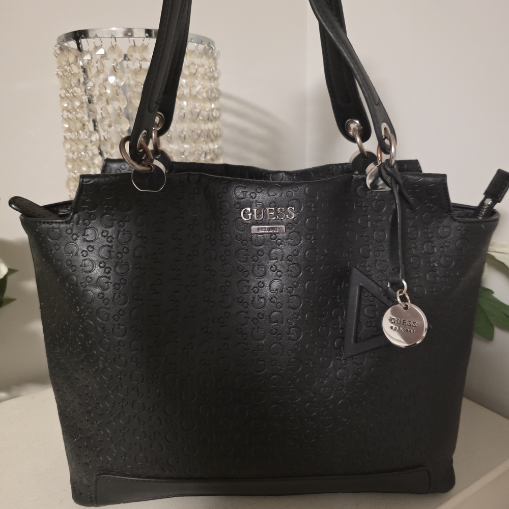 GUESS Black Women's Tote Bag